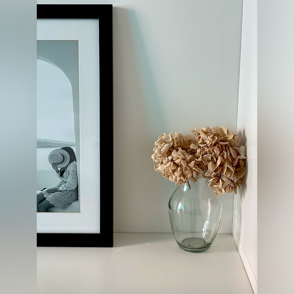 Vase in glass - diam.4” x h. 7 1/2”